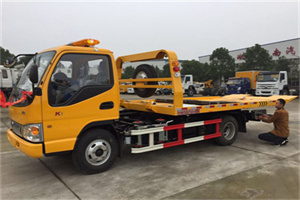 海林哪里有拖车服务